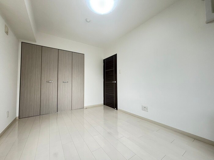 NOVA知事公館前の物件内観写真