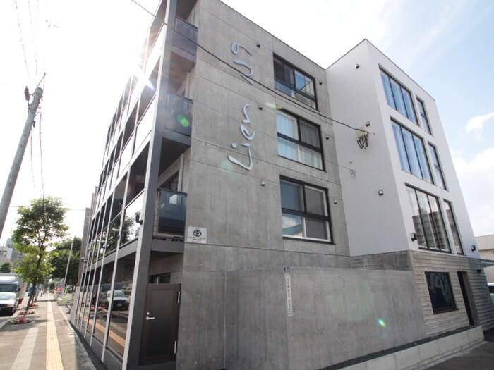 ＬｉｅｎＮ9の物件外観写真