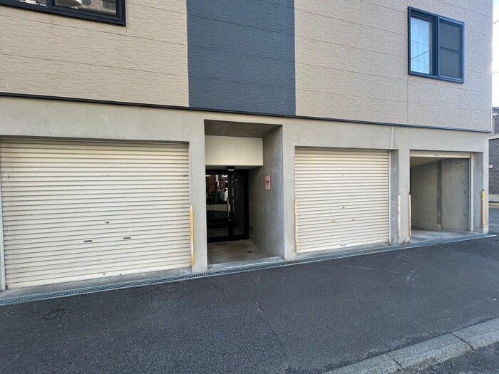 Ｕｒｉｚｕｎ　Ａｐｔ．の物件外観写真