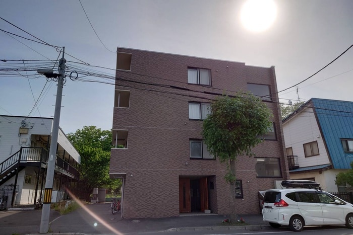 Ｅｌｙｓｅｅ１８７の物件外観写真