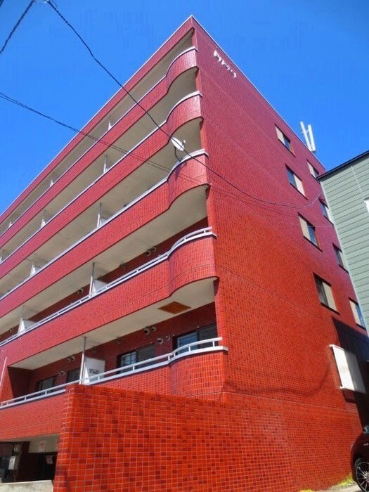 ブリストルの物件外観写真