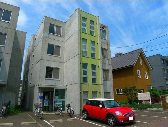 アーバンクラスタ新札幌Ⅲの物件外観写真
