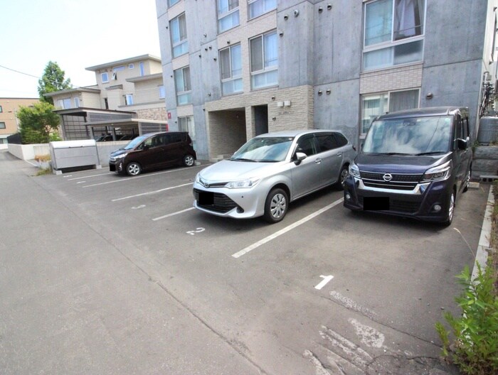 ブロッサム琴似の物件外観写真