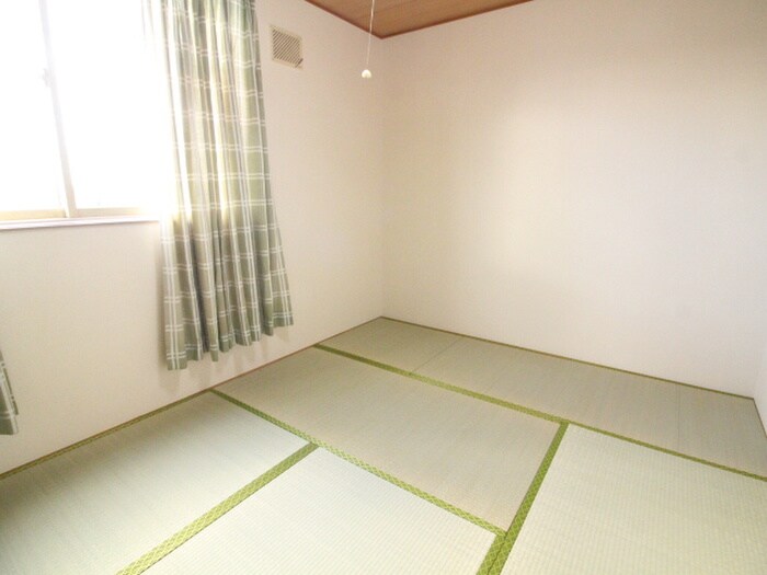 コンフォール月寒の物件内観写真