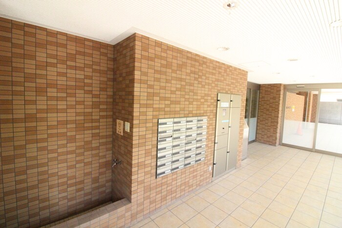 ダイアパレス東札幌Ⅱの物件外観写真