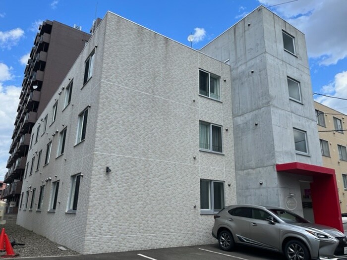 White Mothersの物件外観写真