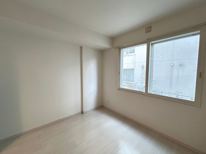 White Mothersの物件内観写真