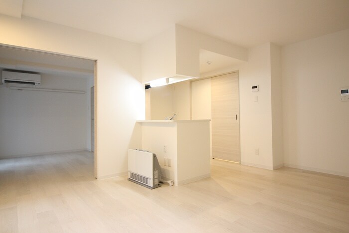 カレラ緑丘の物件内観写真