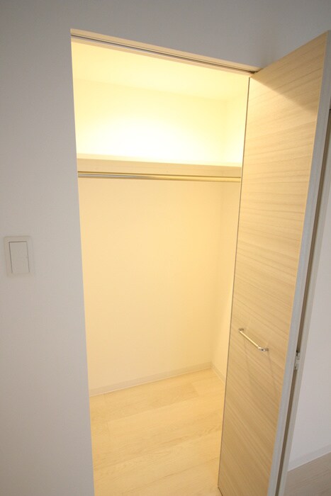 カレラ緑丘の物件内観写真