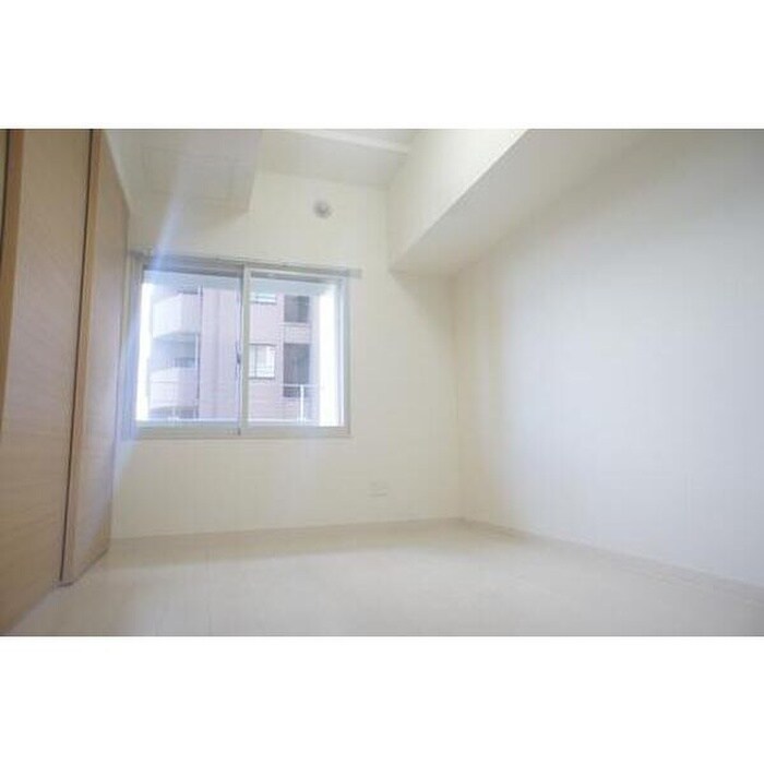 スペチアーレ伏見の物件内観写真