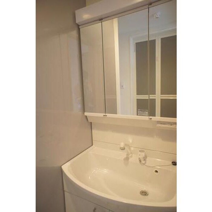 スペチアーレ伏見の物件内観写真