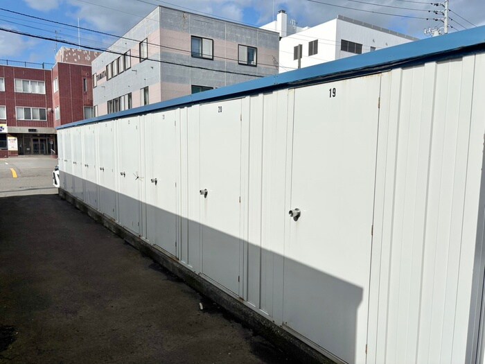 カナルハイツの物件外観写真