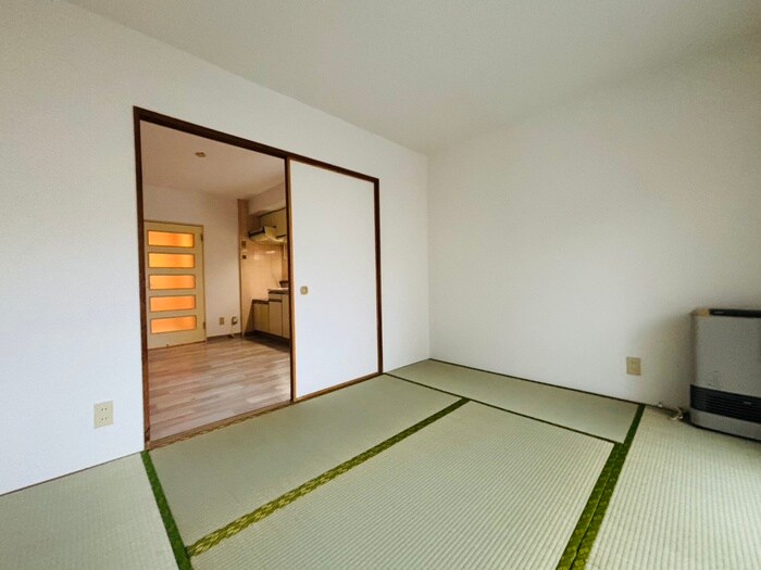 メゾン丸惣河関２４の物件内観写真