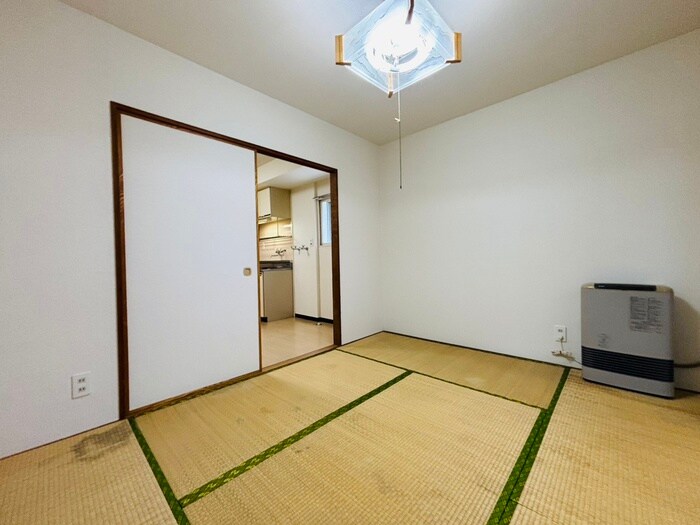 メゾン丸惣河関２４の物件内観写真