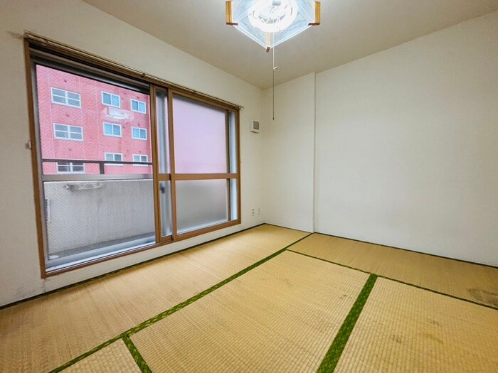 メゾン丸惣河関２４の物件内観写真