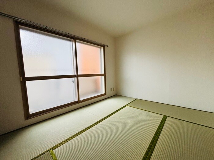 メゾン丸惣河関２４の物件内観写真