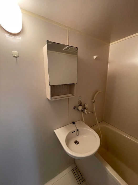 メゾン丸惣河関２４の物件内観写真