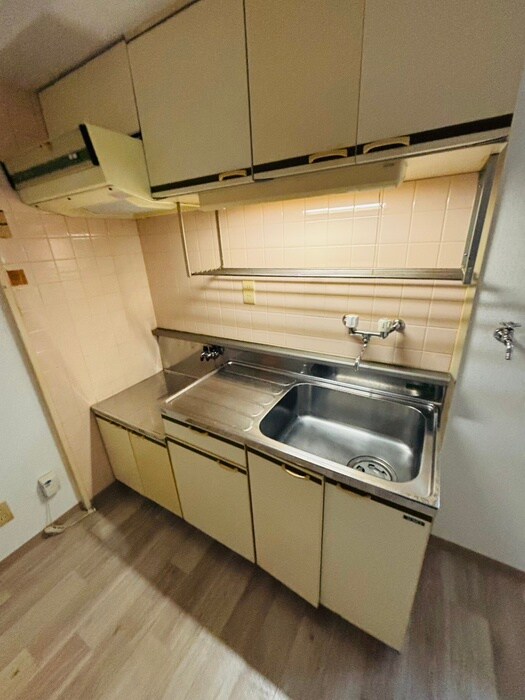 メゾン丸惣河関２４の物件内観写真