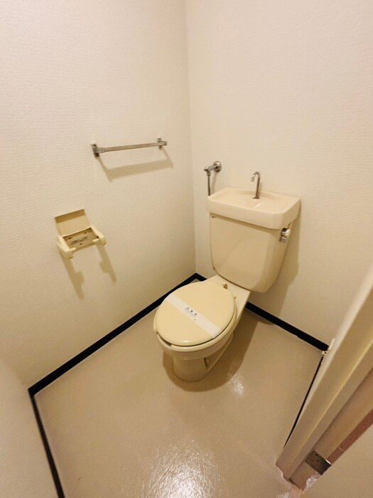 メゾン丸惣河関２４の物件内観写真