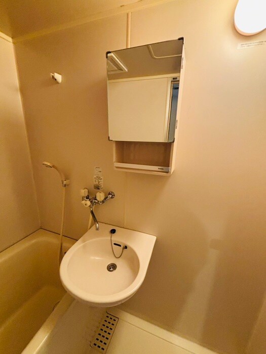 メゾン丸惣河関２４の物件内観写真