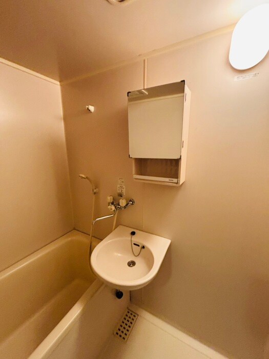 メゾン丸惣河関２４の物件内観写真