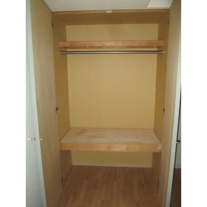 サンタの館Ⅱの物件内観写真