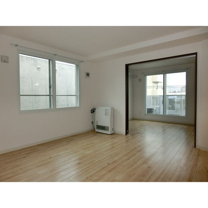 プリオール二十四軒の物件内観写真