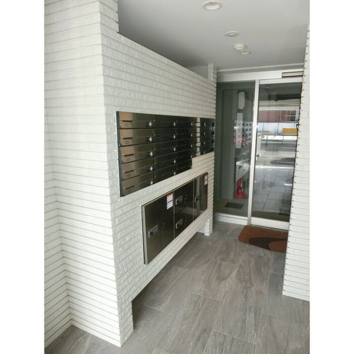 プリオール二十四軒の物件外観写真