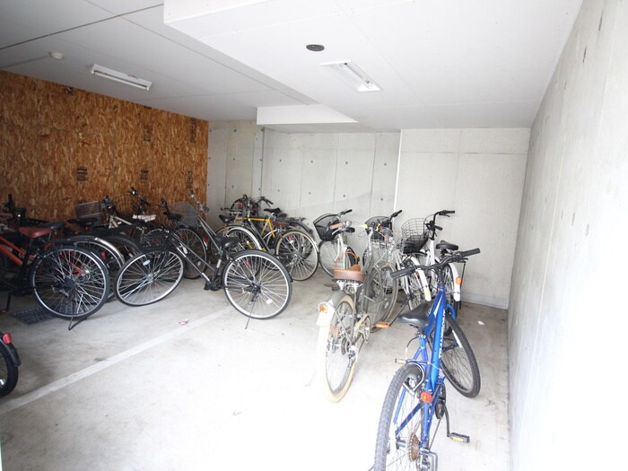 Ｒ－ＦＲＥＥ南５西１２の物件外観写真