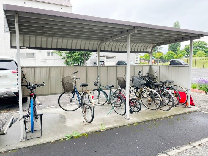 ボナ－ルの物件外観写真