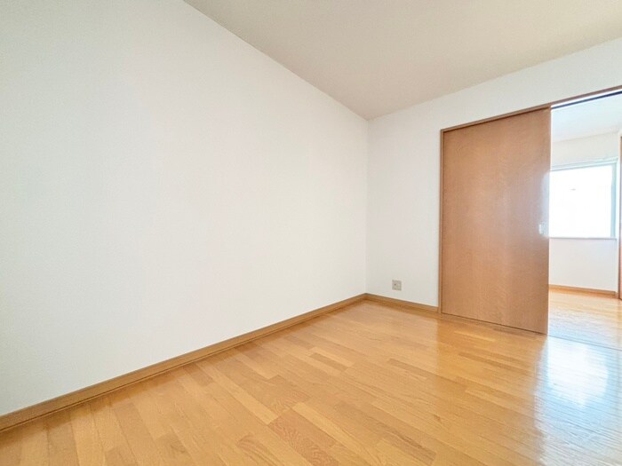 ヴィラ－ジュ空港通の物件内観写真