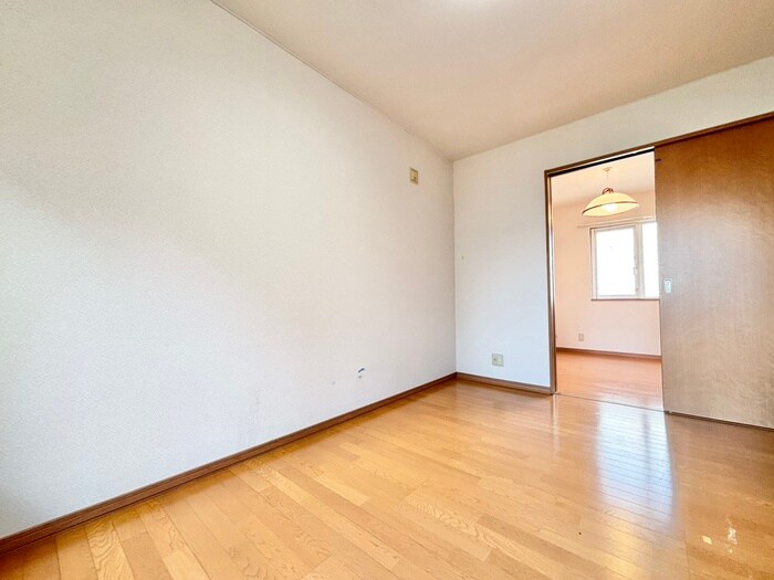 ヴィラ－ジュ空港通の物件内観写真