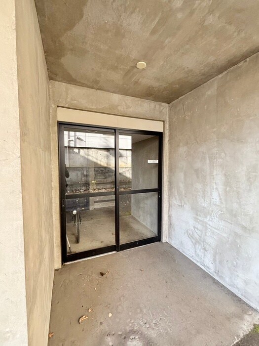 ヴィラ－ジュ空港通の物件外観写真