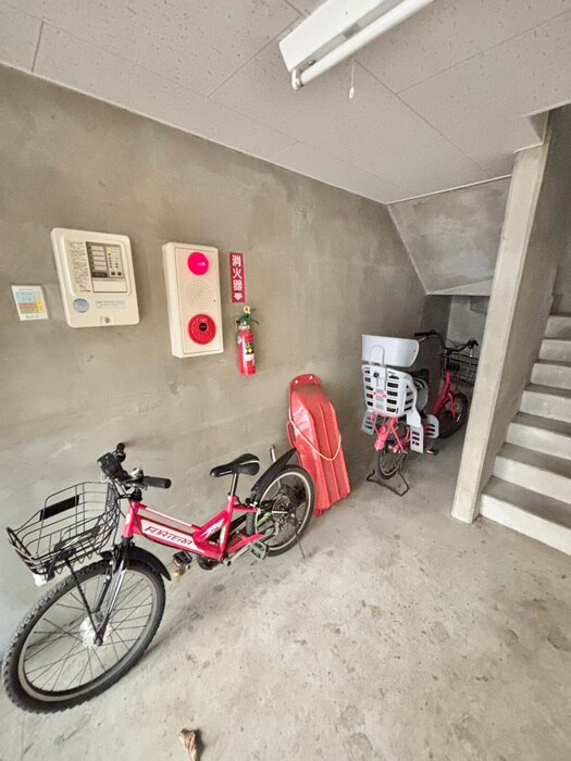 ヴィラ－ジュ空港通の物件外観写真