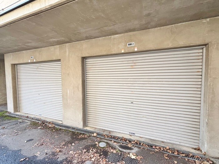 ヴィラ－ジュ空港通の物件外観写真