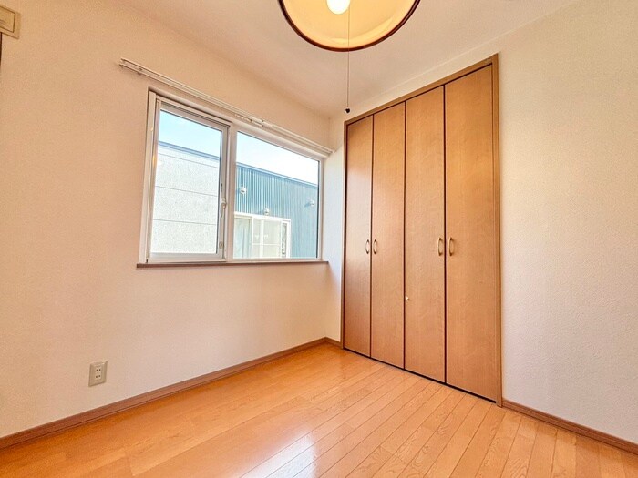 ヴィラ－ジュ空港通の物件内観写真