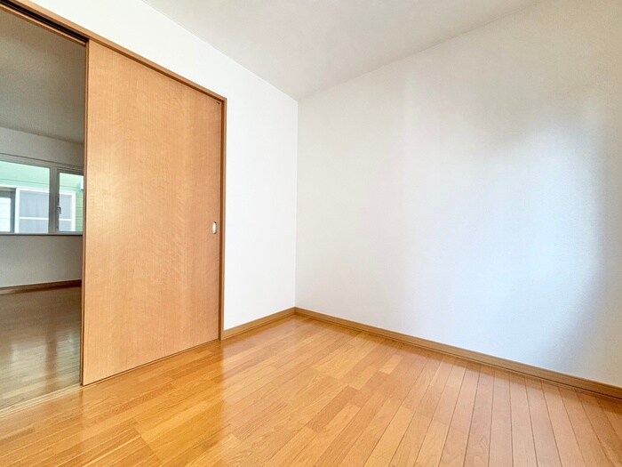 ヴィラ－ジュ空港通の物件内観写真