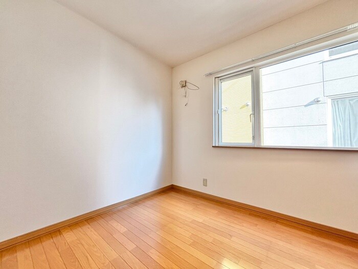 ヴィラ－ジュ空港通の物件内観写真