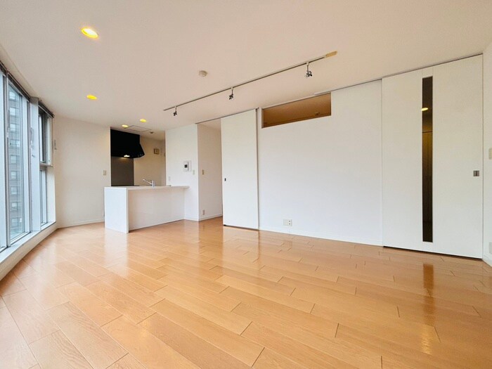 ＩＮＦＩＮＩＴＹ２２の物件内観写真