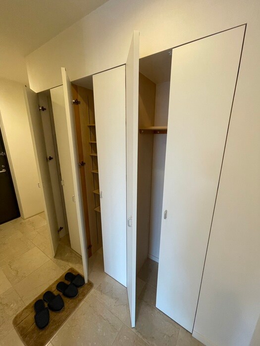 ＩＮＦＩＮＩＴＹ２２の物件内観写真