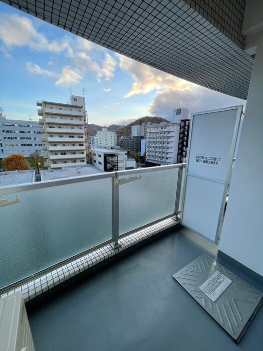 ＩＮＦＩＮＩＴＹ２２の物件内観写真