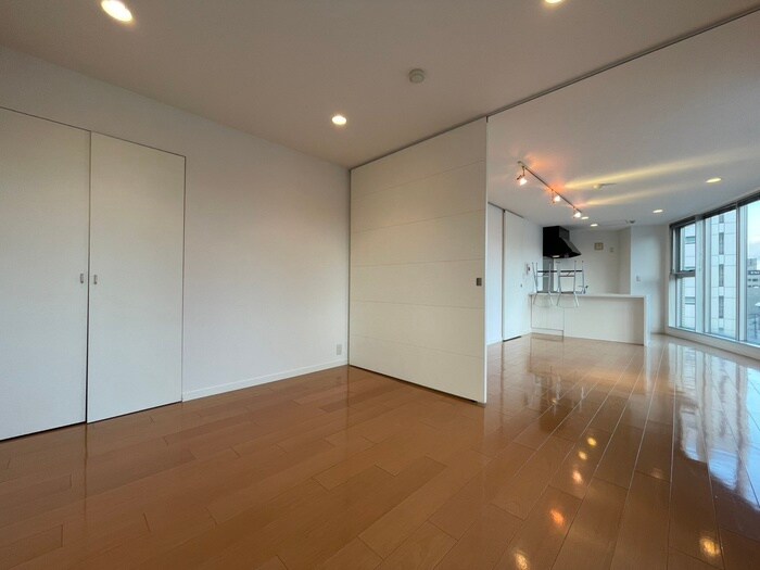 ＩＮＦＩＮＩＴＹ２２の物件内観写真