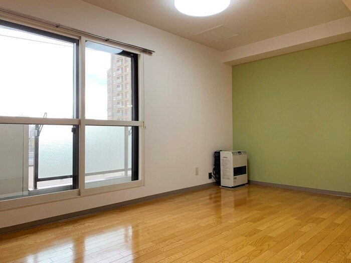 ベルグ凌雲の物件内観写真