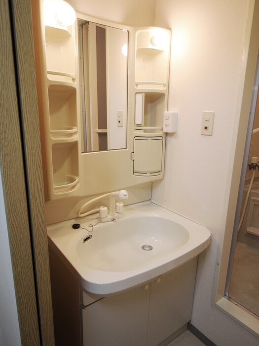 ベルグ凌雲の物件内観写真