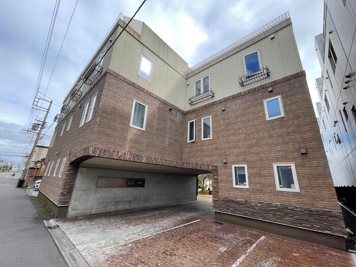 スターゲート伏見の物件外観写真