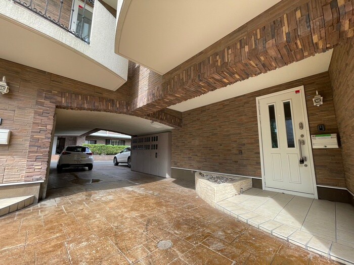 スターゲート伏見の物件外観写真