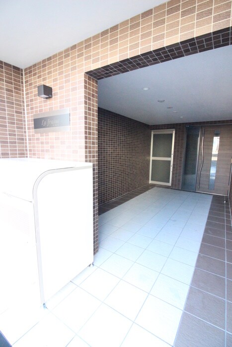 La　fraiseの物件外観写真