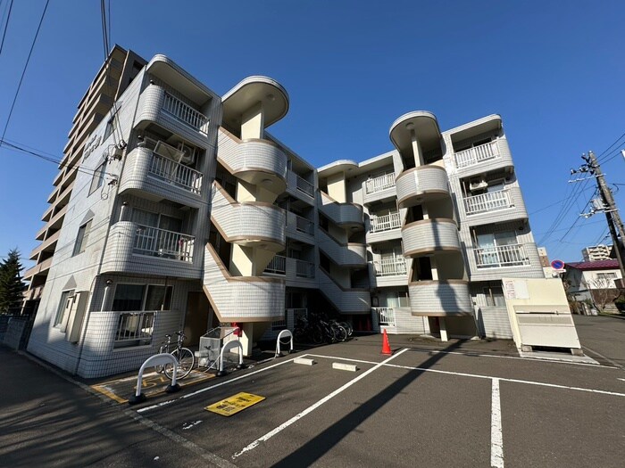ヒルクレスト円山公園の物件外観写真
