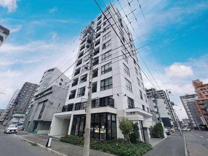 F022円山の物件外観写真