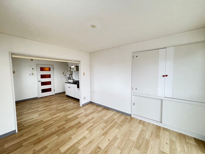 プレジール山鼻の物件内観写真